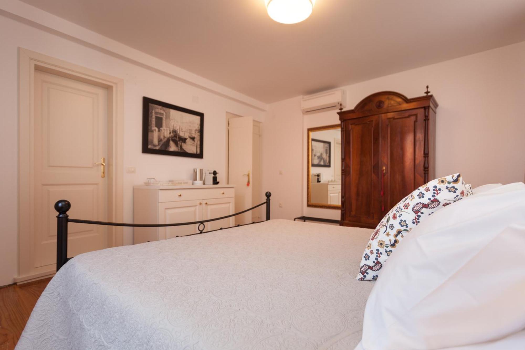 Guesthouse Casa Vittoria Rovinj Buitenkant foto